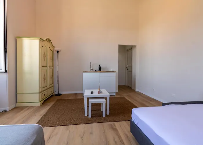 Joe Litty Otel 3*