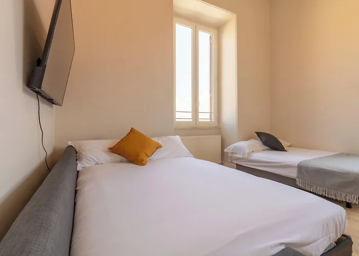 Joe Litty Otel 3*